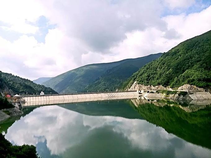通過工程領(lǐng)域研究，為青海水利重點工程建設(shè)提供科學支撐